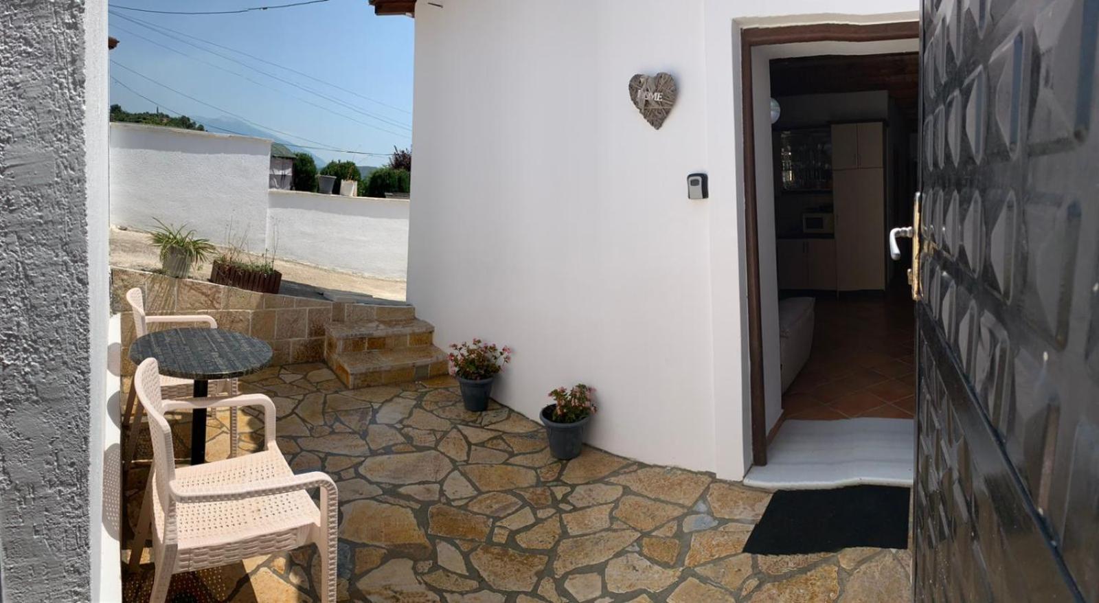 Nomad House-Entire House At Your Disposal,4 Guests Berat Buitenkant foto